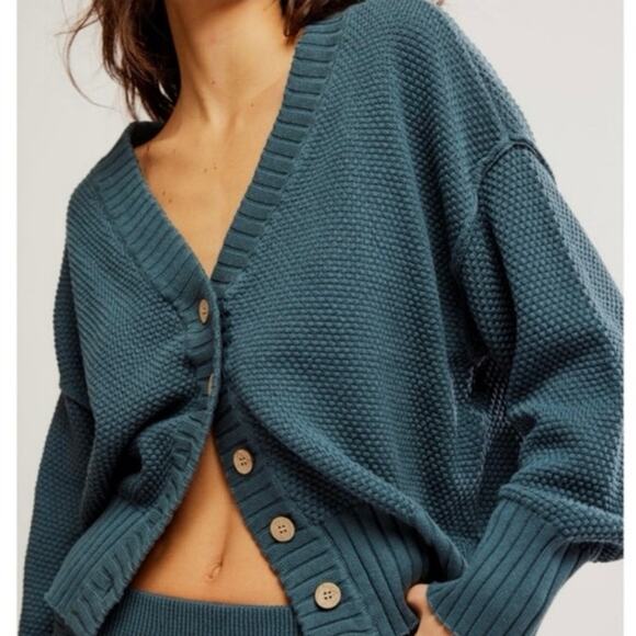 Free People Sweaters - Free People Beach Hailee Cardigan Womens S Blue Knit Button Slouchy Coastal
